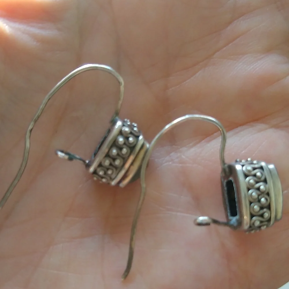 Pale Green Faceted Silver Drop Earrings - Picture 6 of 12